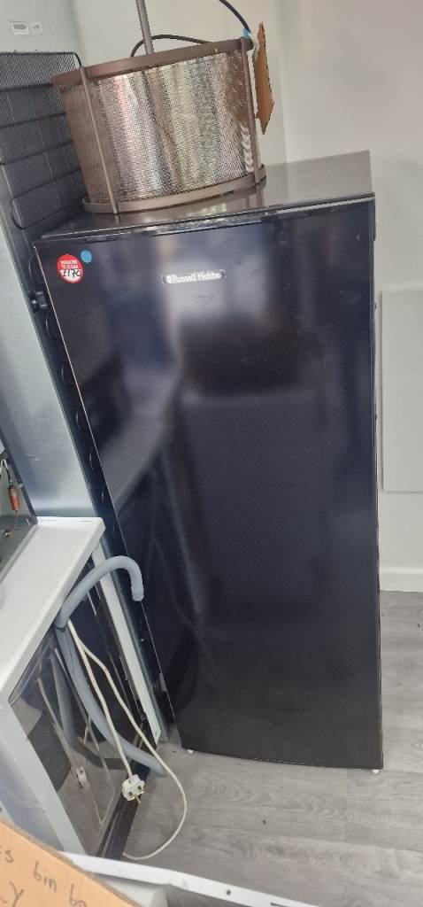 New Russell Hobbs Freestanding Fridge 