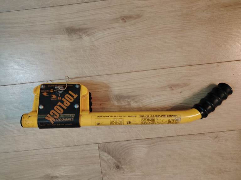 Steering lock