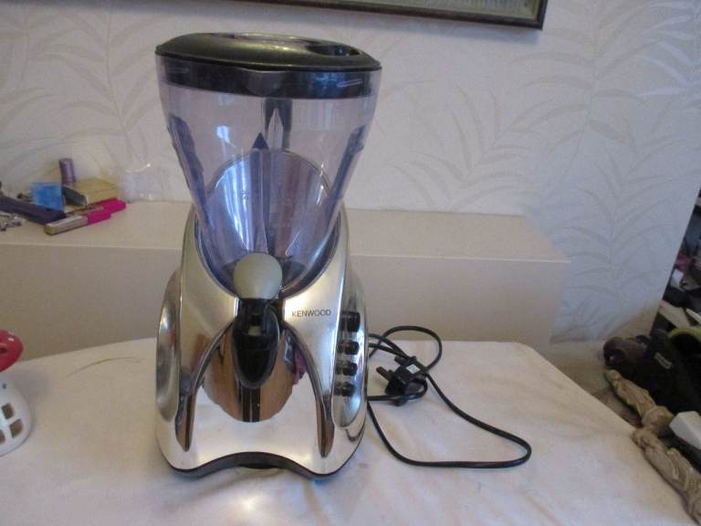 KENWOOD SMOOTHIE CONCERT BLENDER - SERIES SB250