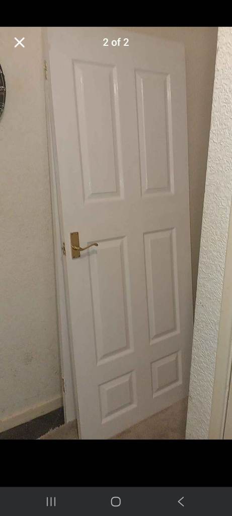 White Internal Panel Door with Handle – Good Condition