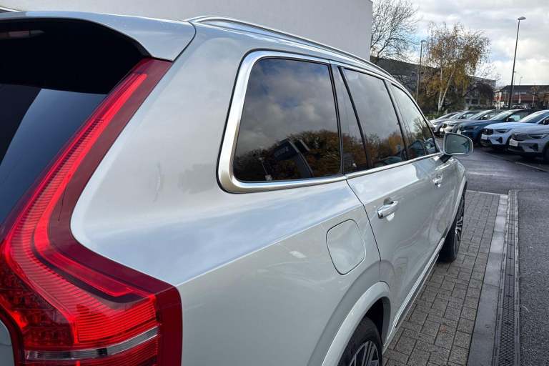 2022 Volvo XC90 2.0h T8 Recharge 18.8kWh Inscription Pro SUV 5dr Petrol Plug-in Hybrid Auto ESTAT...