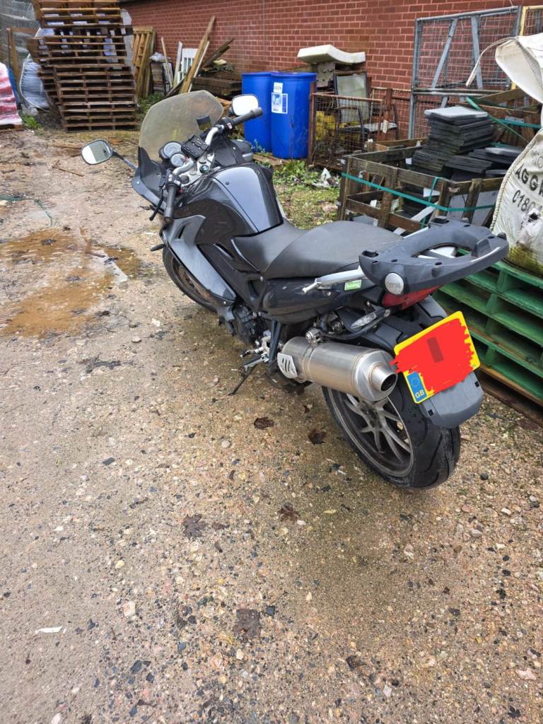 BMW f800gt 