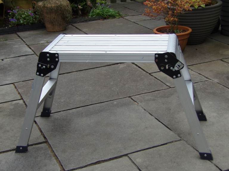 Aluminium Step up Support Platform (Ideal for cleaning windows)