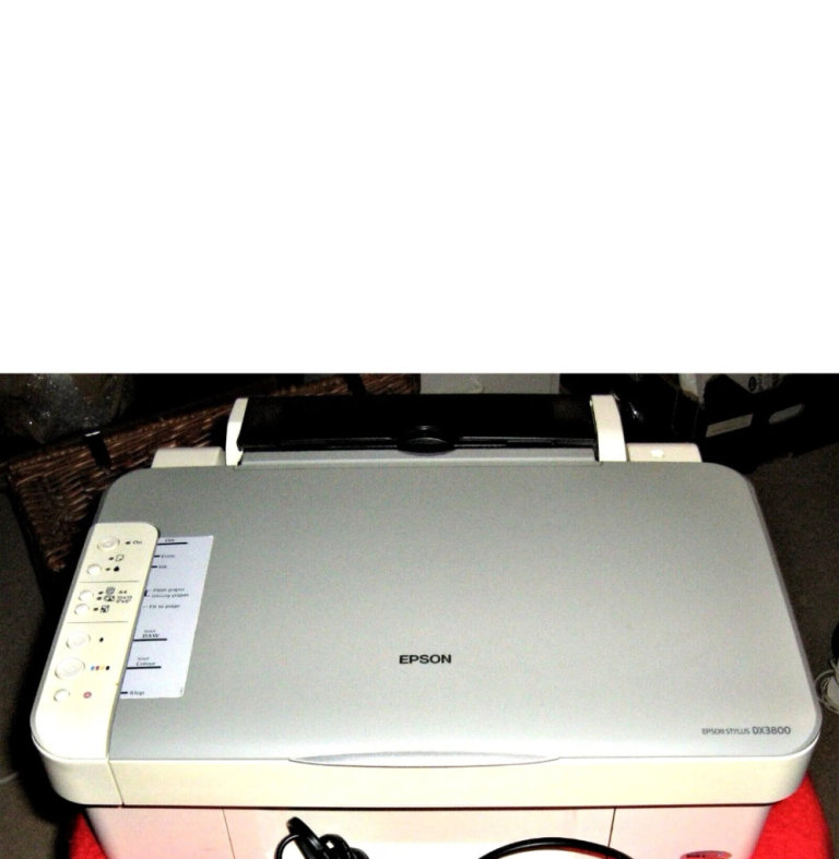 Epson Stylus DX3800 Printer/scanner/photocopier with extra set of brand new sealed ink cartridges. 