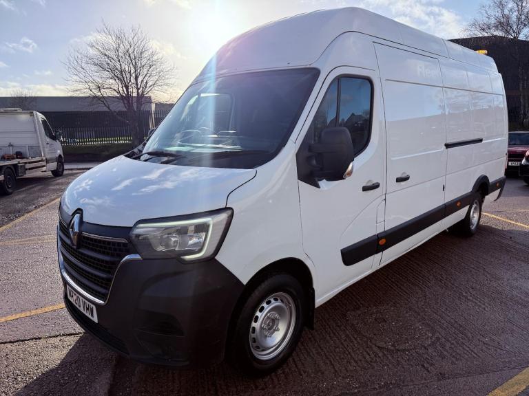 2020 Renault Master 2.3 dCi ENERGY 35 Business Long Overhang Panel Van RWD LWB Medium Roof Euro P...