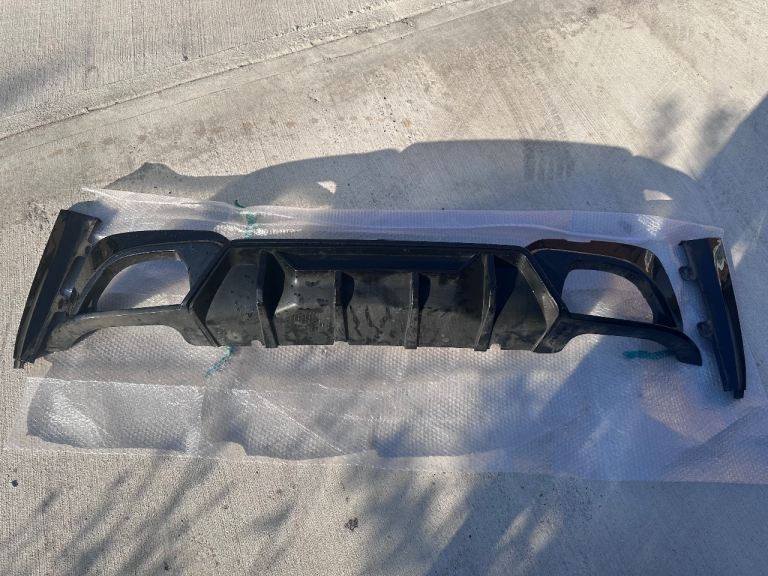 BMW G20 REAR DIFFUSER