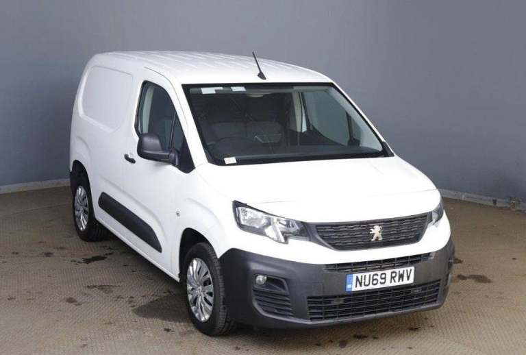 2019 Peugeot Partner 1000 1.5 BlueHDi 100 Professional Van PANEL VAN DIESEL Manual