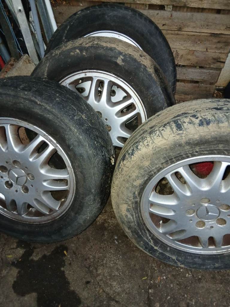 Mercedes Viano/Vito 16" Alloy Wheels X 4