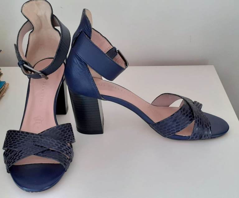 image for Navy Leather 2.5inch high heal evening shoes