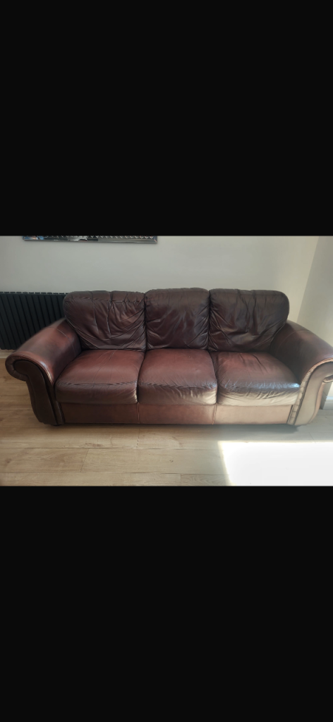 Leather brown sofa 3 seater and 2 seater 