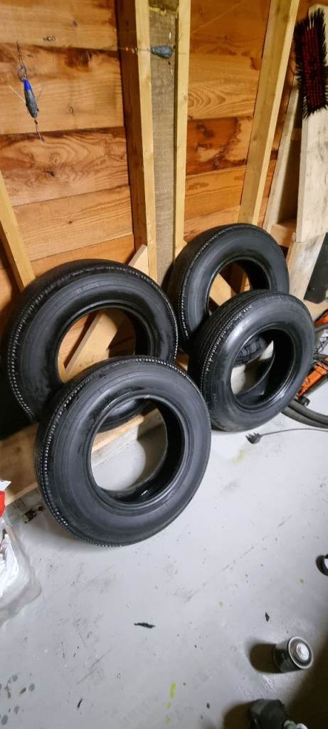 Classic 15 inch Dunlop tyres
