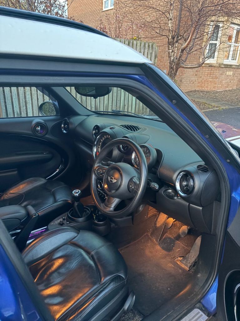 Mini, COUNTRYMAN, Hatchback, 2015, Manual, 1598 (cc), 5 doors