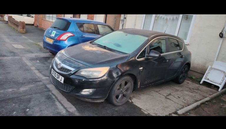 Vauxhall astra J 2010