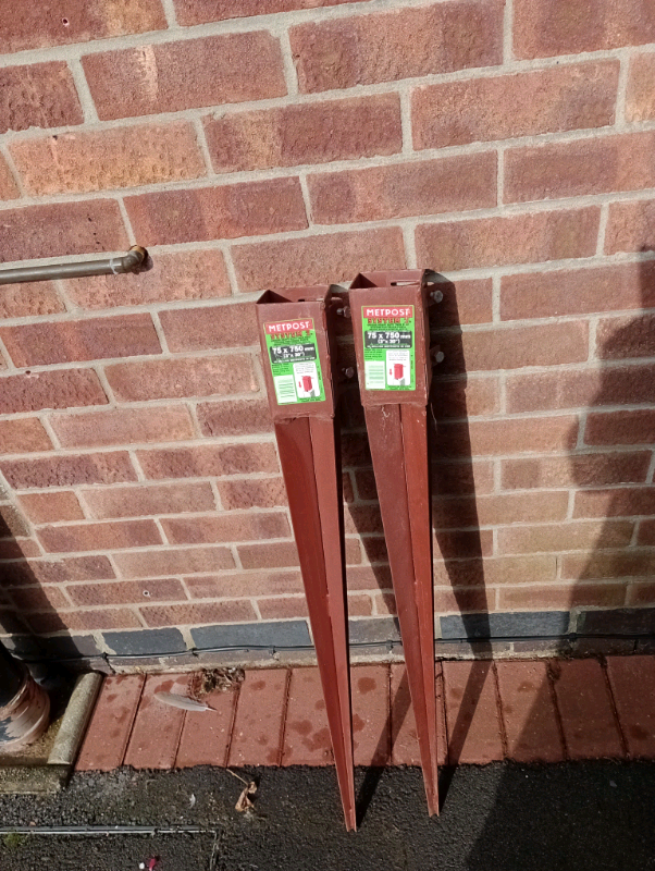 Two metposts 