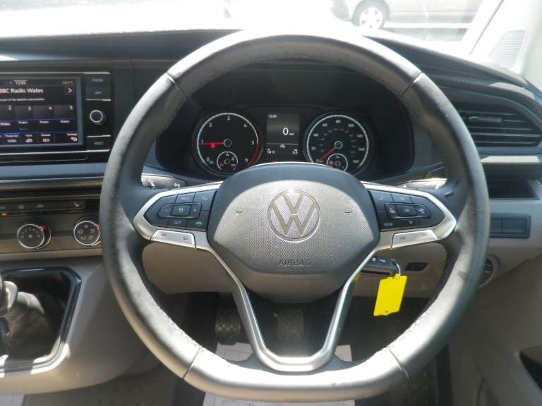 VOLKSWAGEN TRANSPORTER T32 2.0 TDI 150 Highline LWB KOMBI 2024