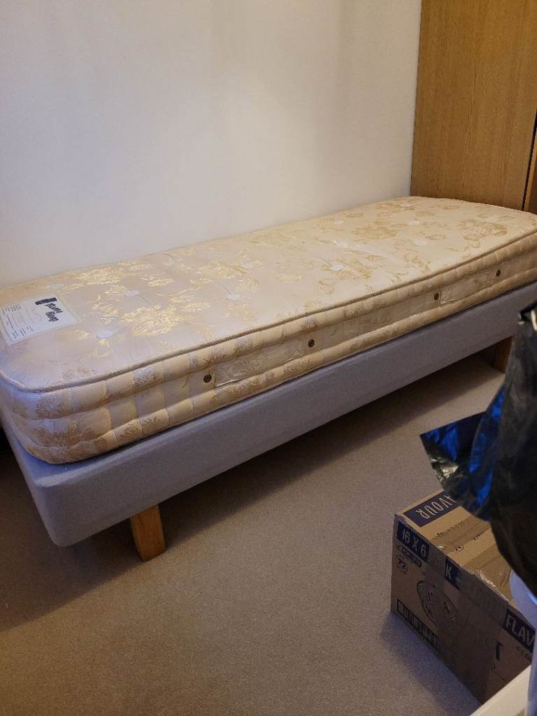 Free single 2ft 6in wide Ikea bed