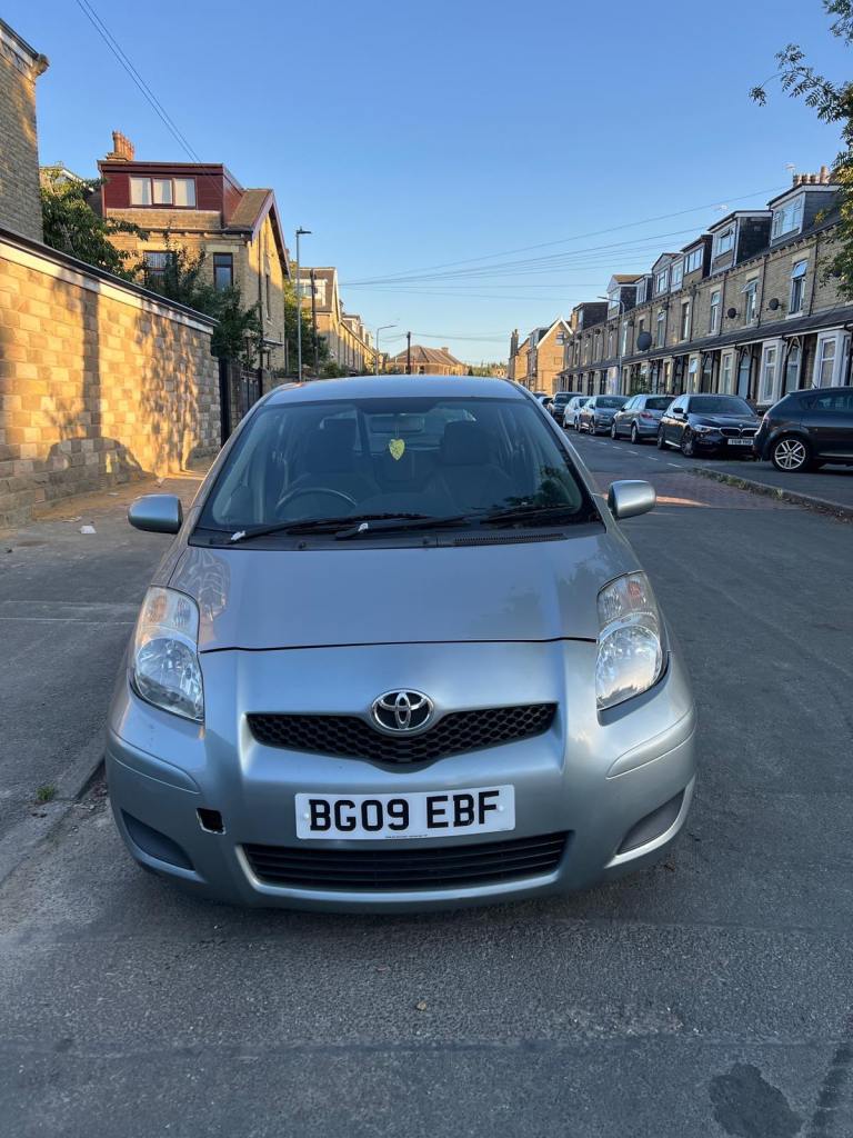 Toyota, YARIS, Hatchback, 2009, Manual, 1329 (cc), 5 doors