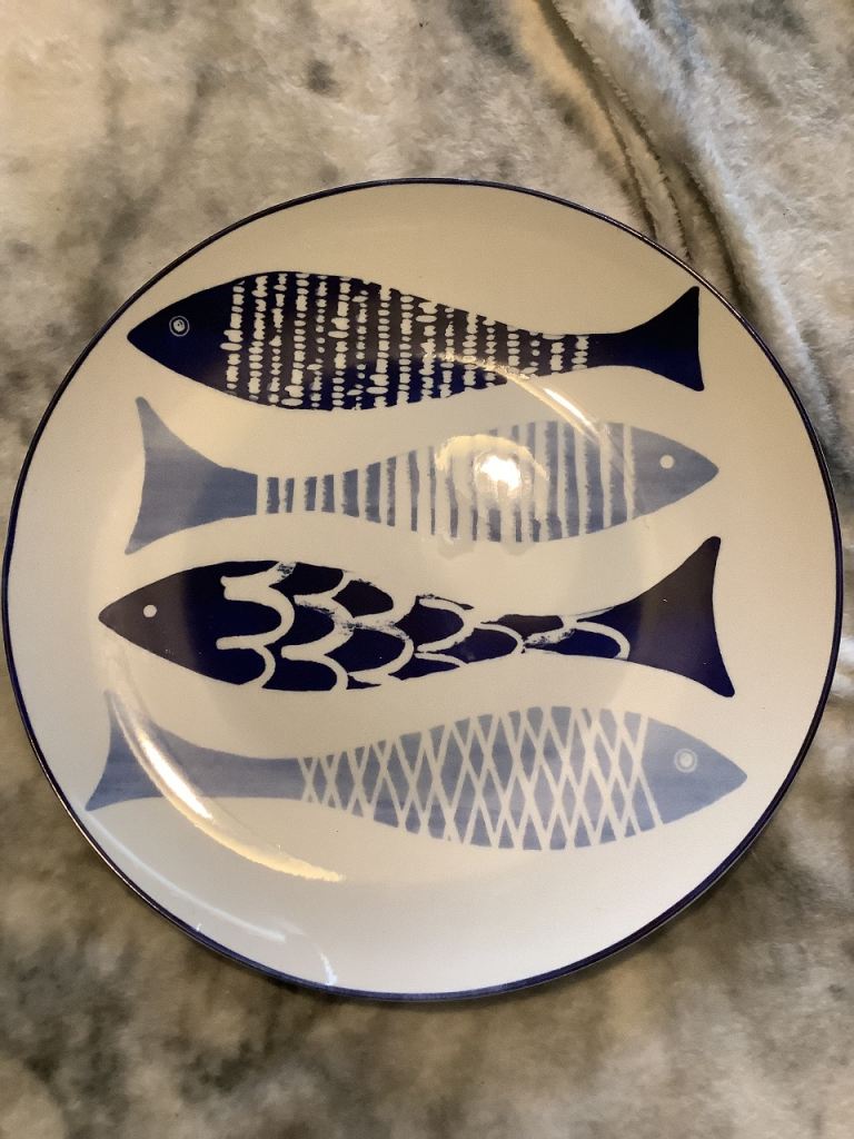 Large fish design  plate