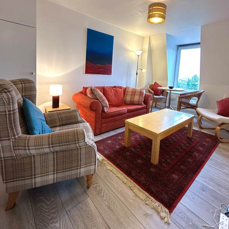 100/15 Victoria Road 