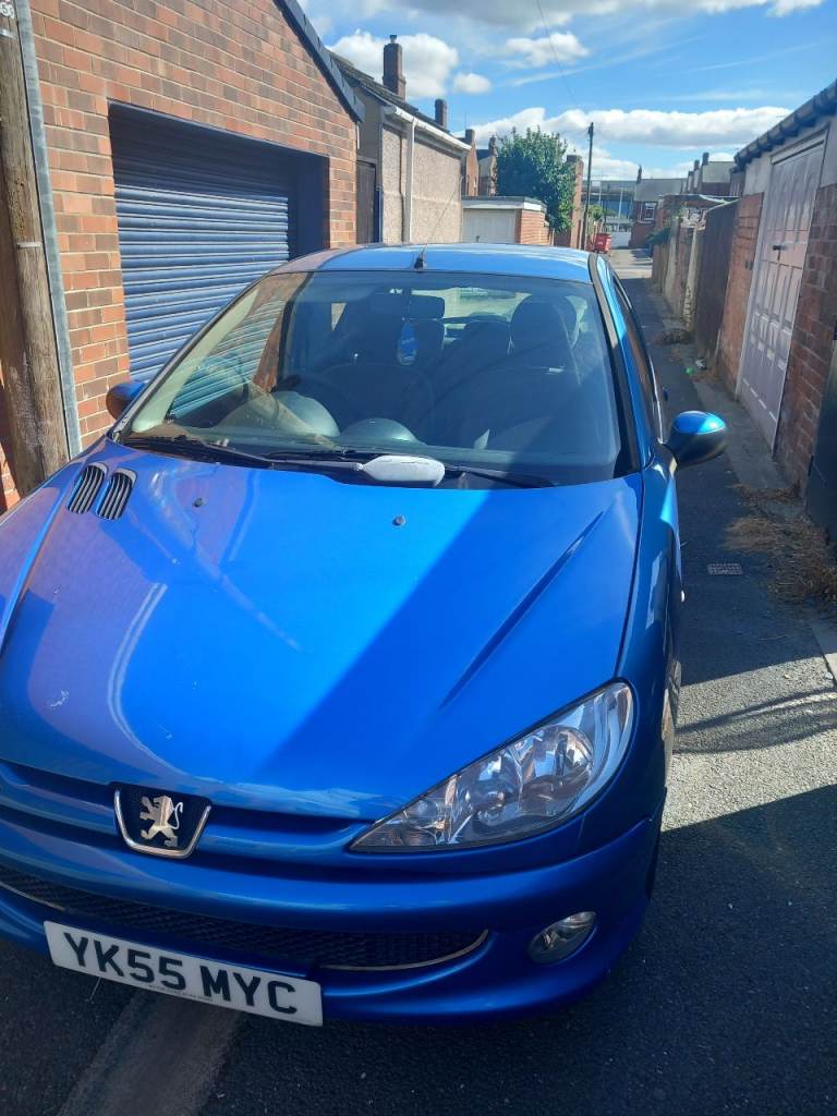 Peugeot, 206, Hatchback, 2005, Manual, 1124 (cc), 5 doors
