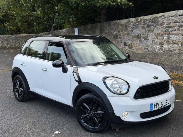 2015 MINI Countryman 1.6 Cooper 5dr Auto HATCHBACK Petrol Automatic