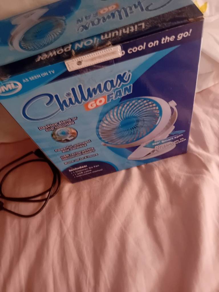 NEW Chillmax Go Fan - Portable Clip-On Fan, White and Blue