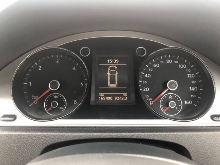 2011 Volkswagen Passat 1.6 TDI BlueMotion Tech S Estate 5dr Diesel Manual Euro 5 (s/s) (105 ps) E...