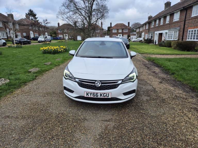 2016 Vauxhall Astra Elite Nav 1.6 Turbo Petrol 200 BHP Long MOT