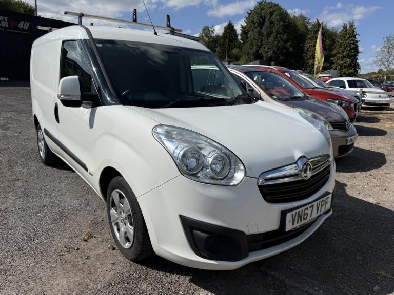 VAUXHALL COMBO 1.3 2017