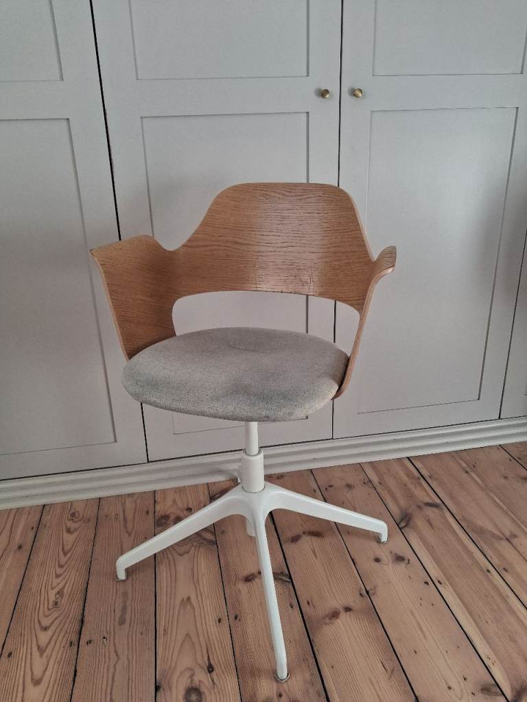 IKEA FJÄLLBERGET Office / Conference Chair – £60