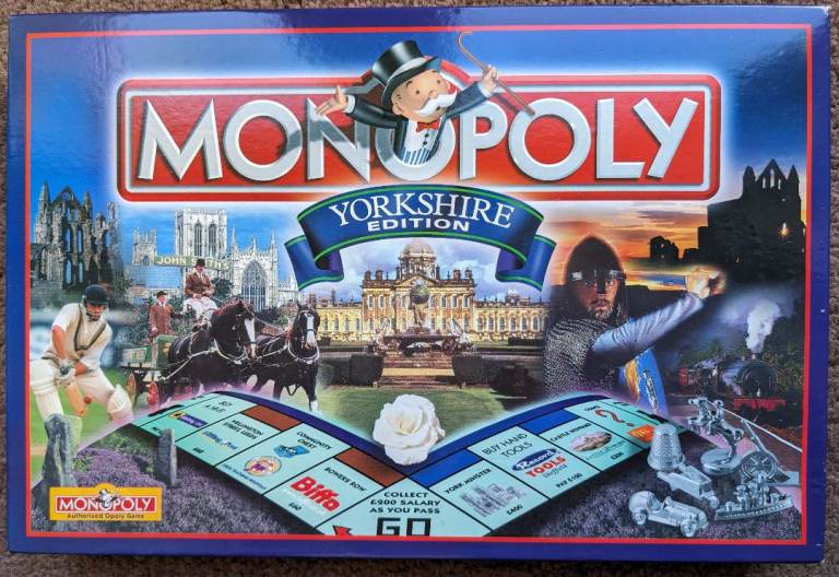 NEW UNPLAYED Monopoly Yorkshire Edition Board Game Complete 2000 Original Releas
