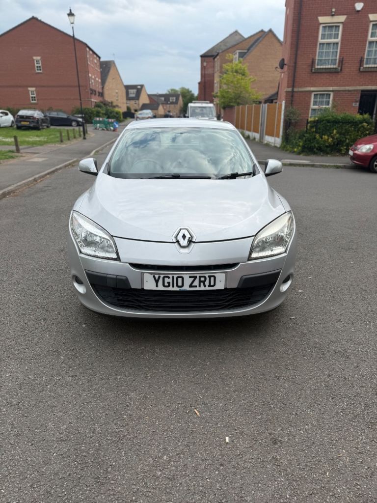 Renault, MEGANE, Hatchback, 2010, Manual, 1598 (cc), 5 doors