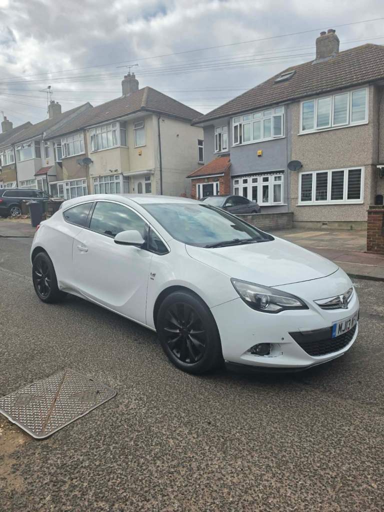 Vauxhall, ASTRA GTC Turbo Auto 2013 Ulez 