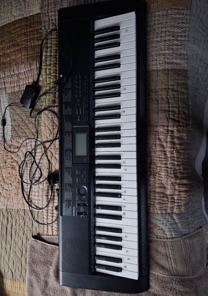 Casio CTK 1150 electric keyboard
