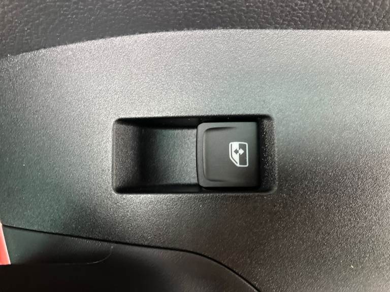 2025 SEAT Arona 1.0 TSI 115 FR Black Edition 5dr DSG Hatchback PETROL Automatic