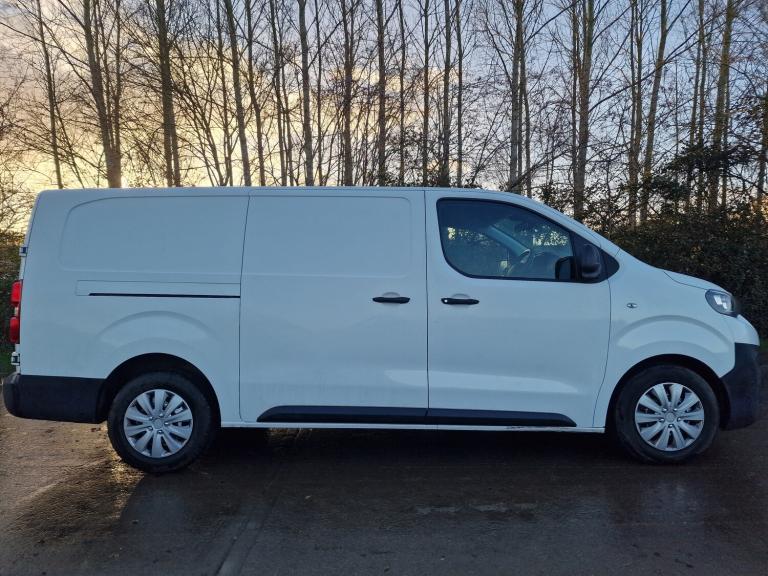 2019 Peugeot Expert LWB  114k Miles  Spares Repair  10m MOT  Clean Bodywork