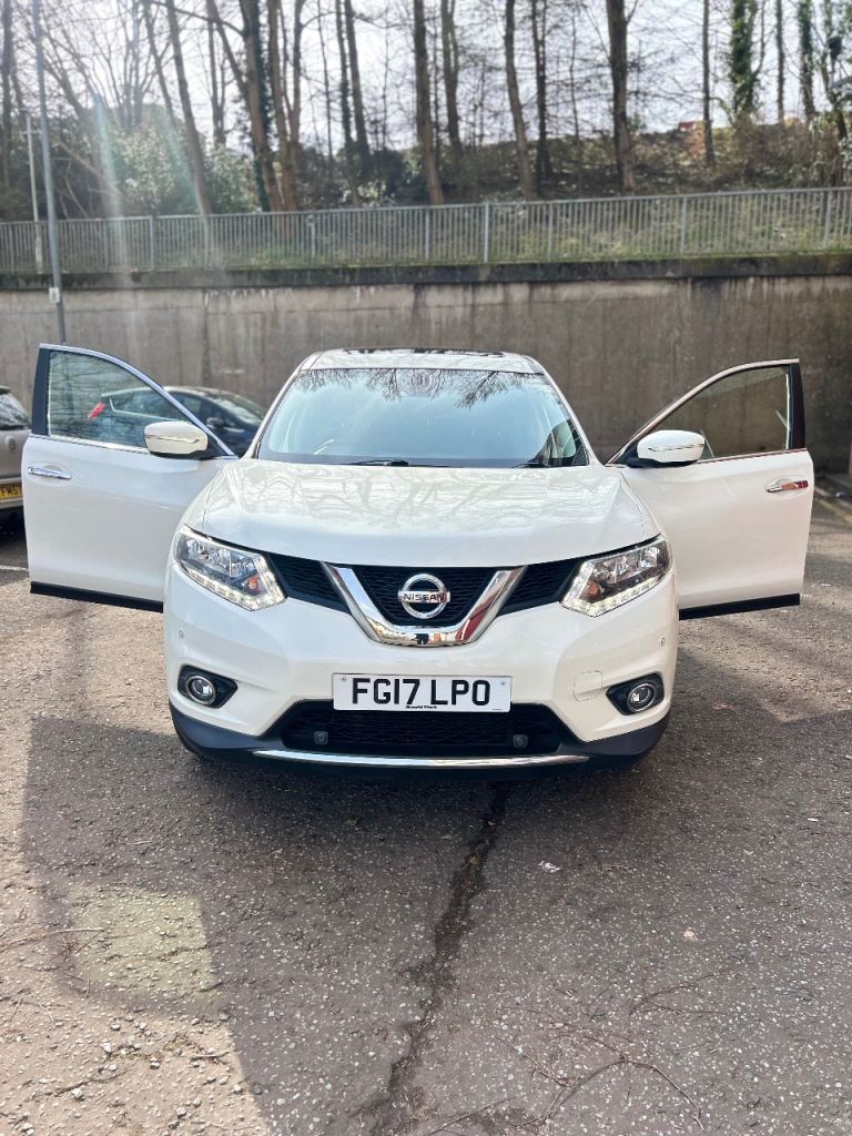 Nissan, X-TRAIL, Estate, 2017, Manual, 1598 (cc), 5 doors