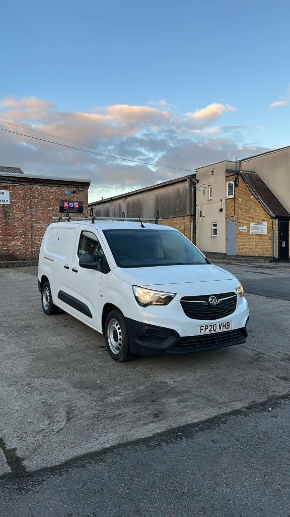 VAUXHALL COMBO 2020 
