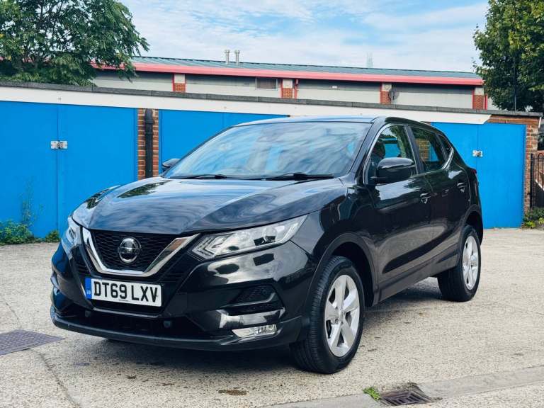 2020 Nissan Qashqai 1.3 DiG-T 160 Acenta Premium 5dr HATCHBACK Petrol Manual