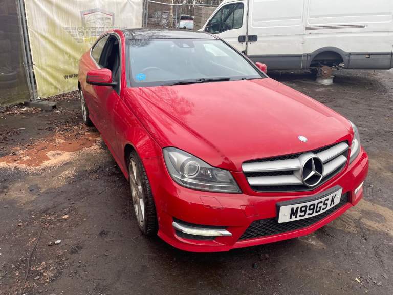 Mercedes C-Class MK3 2.1 CDI 16v C220d 2012 FOR BREAKING