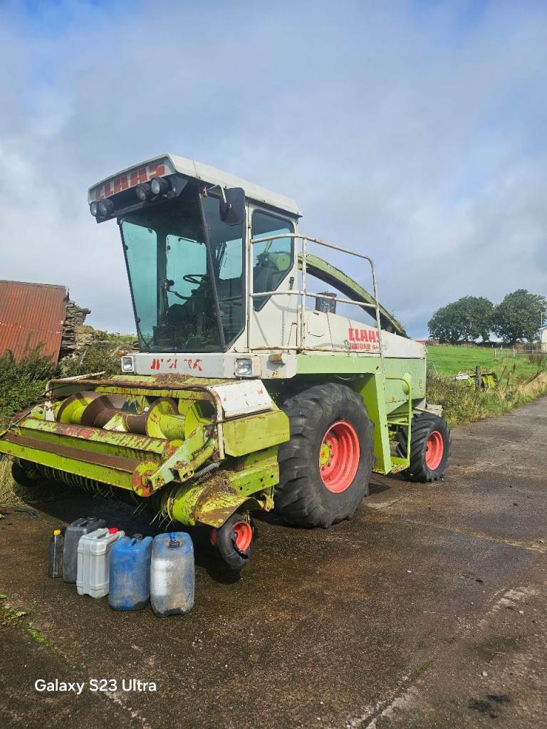 Claas 682 forage harvester 
