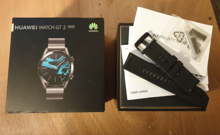 image for HUAWEI WATCH GT 2 - box and spare bracelet