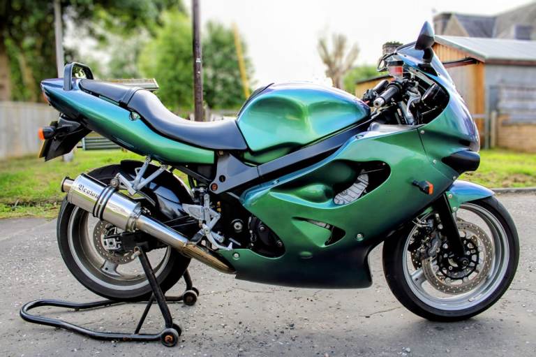 Triumph, TT, 2001, 599 (cc)