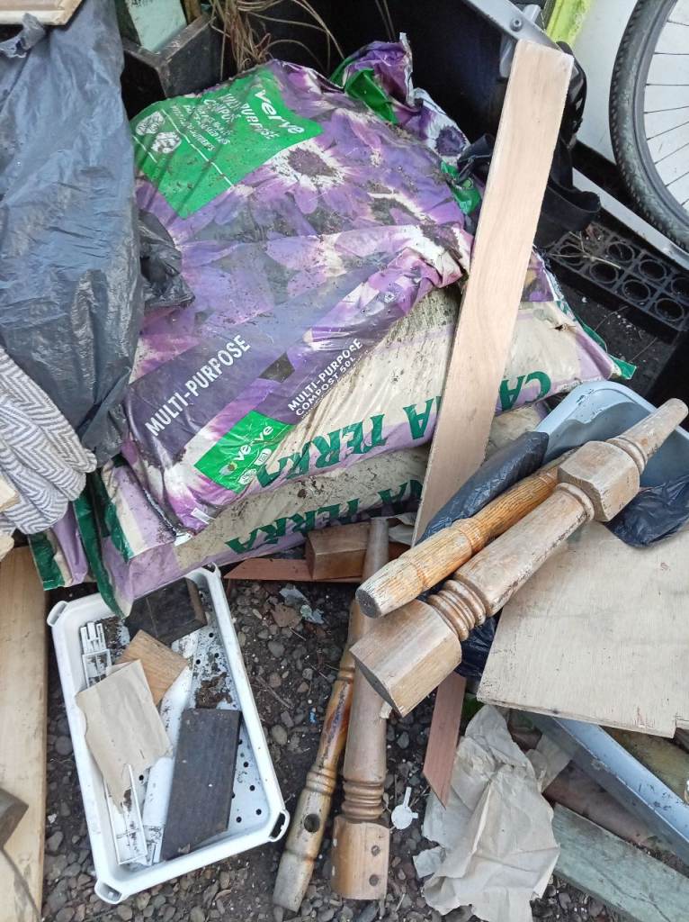 5 bags soil