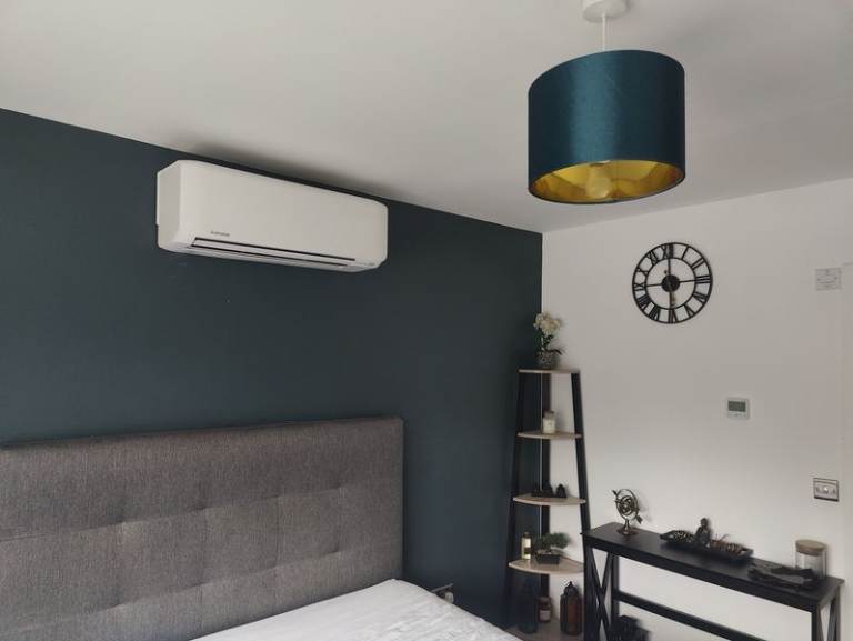 🌬️ AIR CONDITIONING SUPPLY & INSTALL – LOCAL PRO, QUALITY SERVICE! 🌞