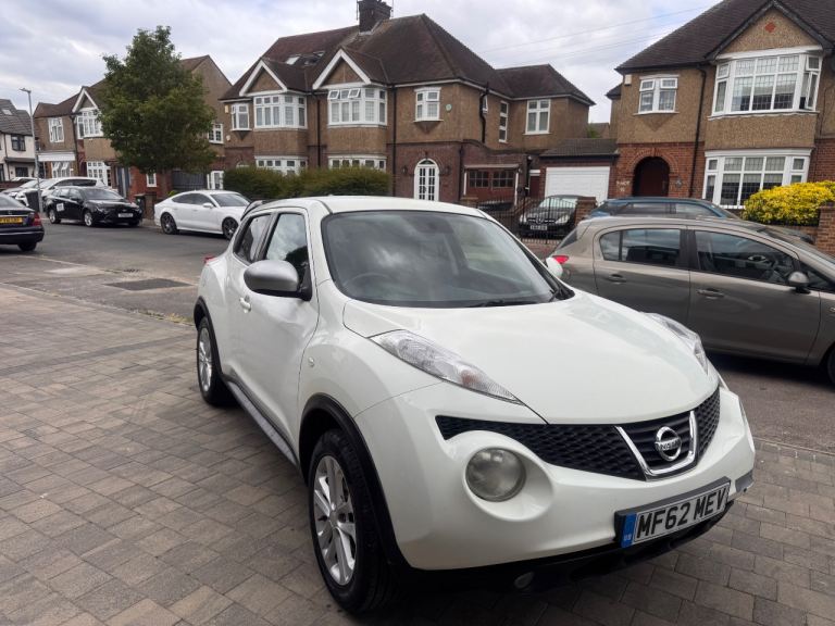 Nissan, JUKE, Hatchback, 2012, Manual, 1598 (cc), 5 doors