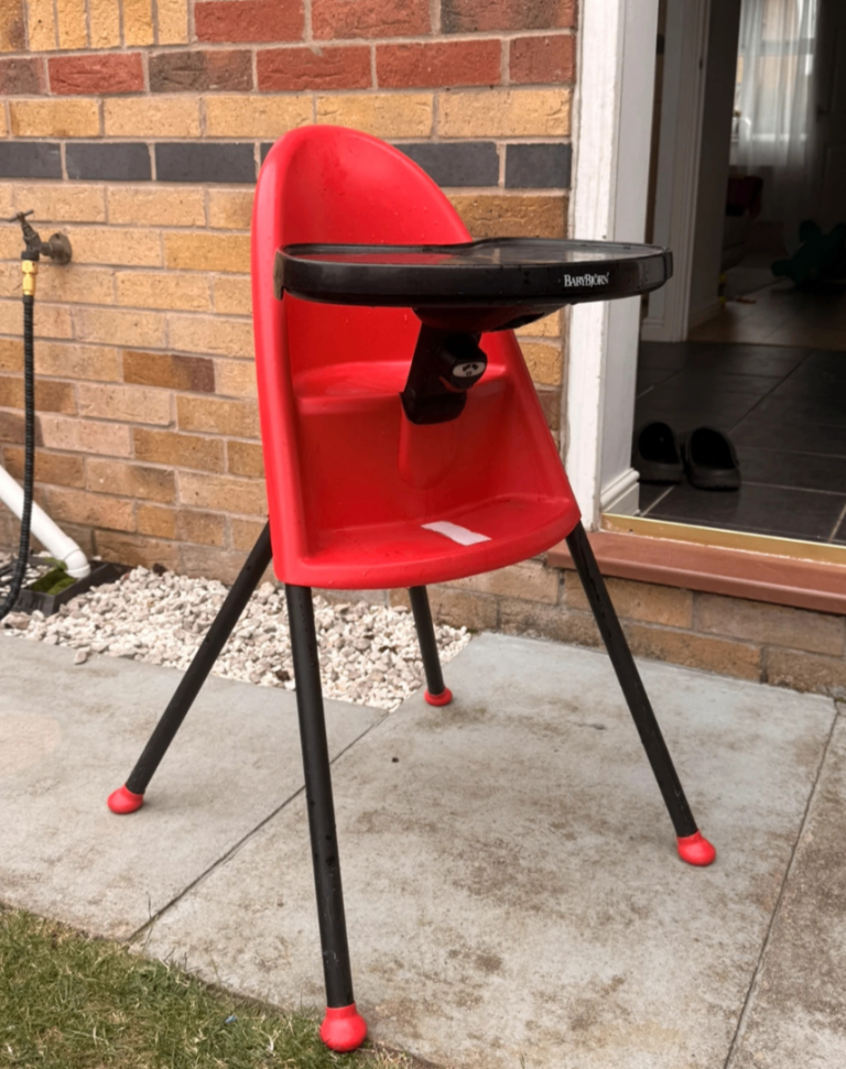 Babybjorn Red High Chair