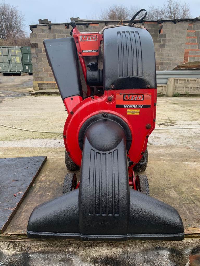 Petrol Garden Shredder, Chipper and Vacuum. Self Propelled, Serviced Ready For Work!