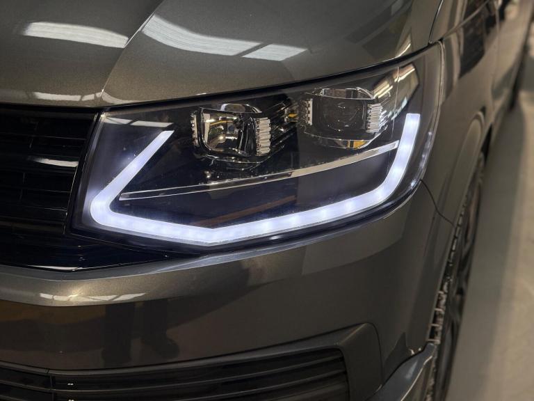  Volkswagen Transporter 2.0 TDI T32 Highline Kombi DSG FWD SWB Euro 6 (s/s) 5dr Diesel Automatic