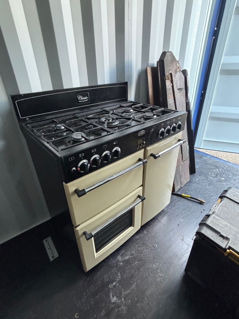 Belling Classic 90cm duel fuel cooker